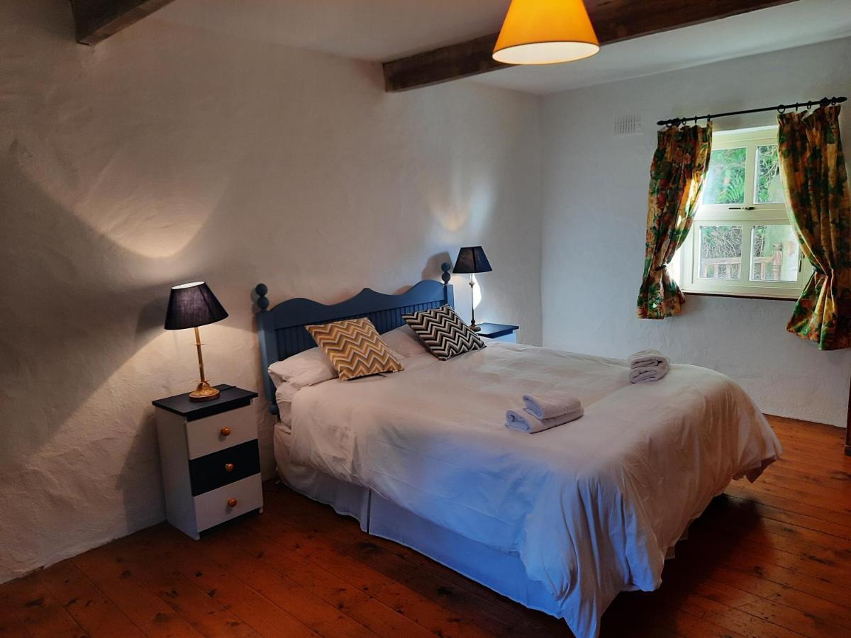 Cheerful Cottage Westport Esterno foto