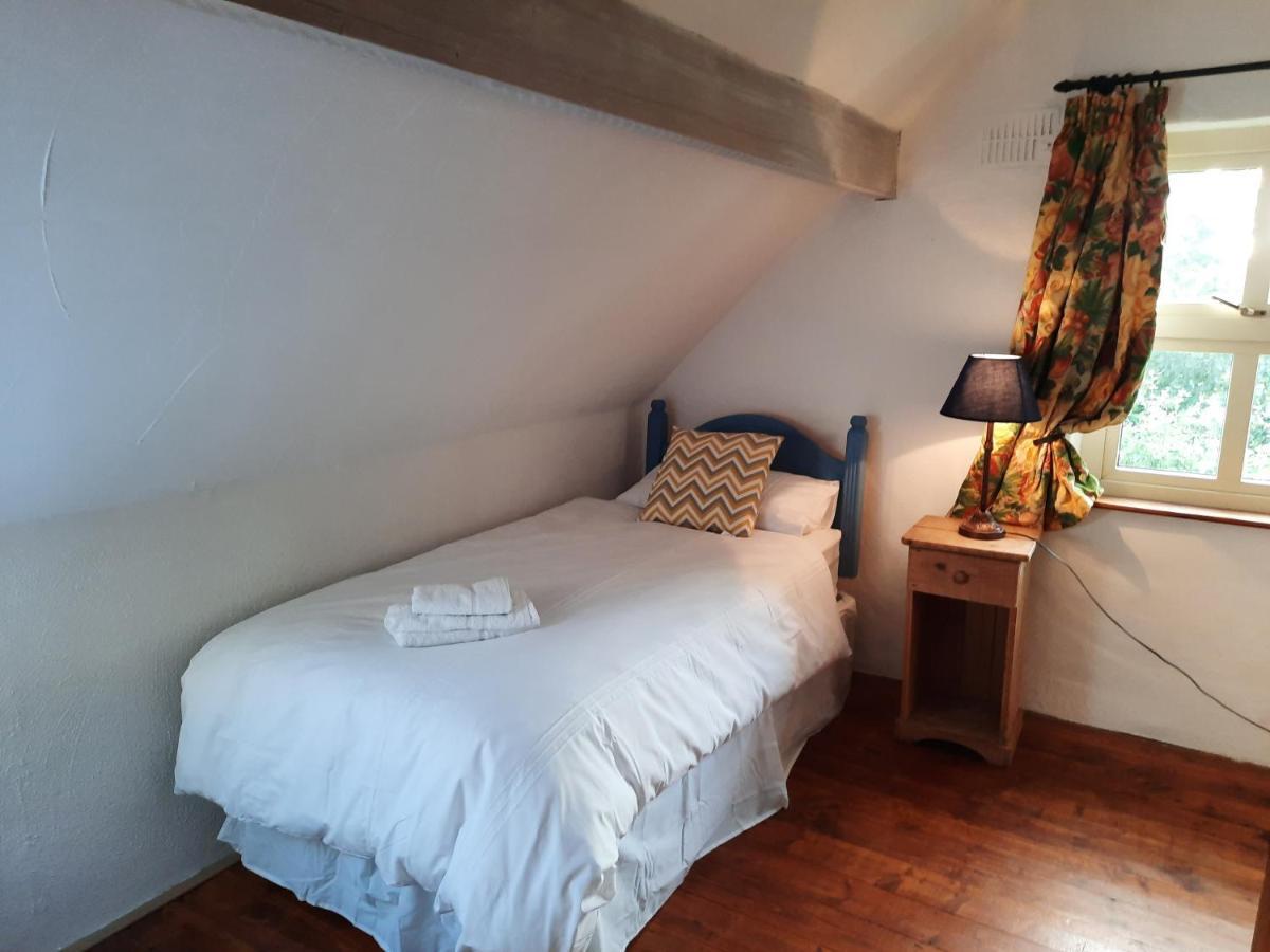 Cheerful Cottage Westport Esterno foto